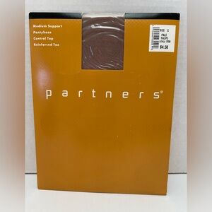 Partners Medium Support Pantyhose in Pale Taupe Size C, NIP